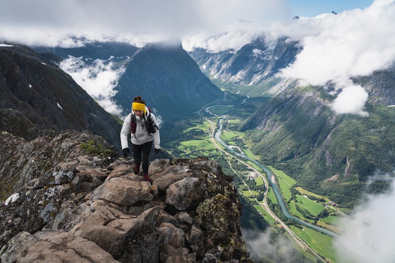 Romsdalseggen hiking