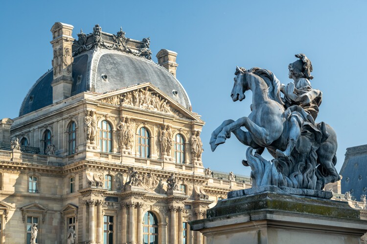 A statue outside the Louvre