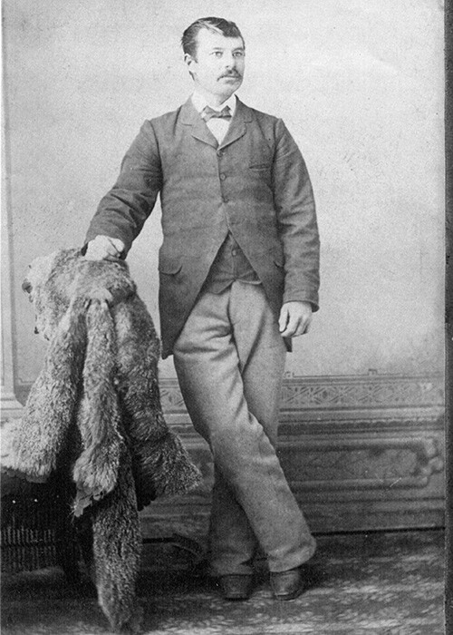 Man wearing a morning coat in the 1880s.