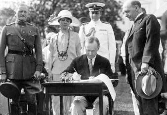 Calvin Cooliage signs Immigration Act of 1924