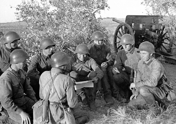 Russian soldiers